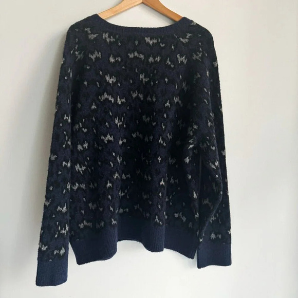 Athleta Hawthorn Textured Wool Blend Animal Print Pullover Blue 2X - Picture 8 of 10